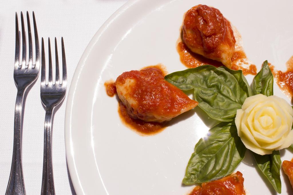 Costa Dorada 호텔 칼라고노네 외부 사진
